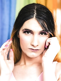 Shemale prostitutes are spreading their butt for money