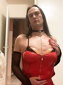 Lily Leighs private moments (Volume 2) - Part 3 of 4, featuring 40 images available on xHamster.