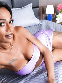 Transgender women together: Erica vigorously penetrates Nikki and ejaculates on her chest - 9 images available on xHamster.