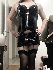 Astonishing harlots want to undress the boyfriend