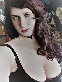 Tranny gfs look exposed