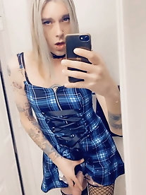 TGIRLS XXX: Welcome Back Pink Von Dee!