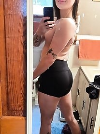 Even more selfies to enjoy.