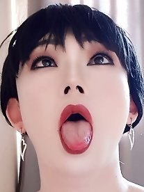 T-girl strumpet is fingering her asshole