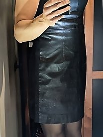 Deanna, a hot sissy in a femboy roleplay.