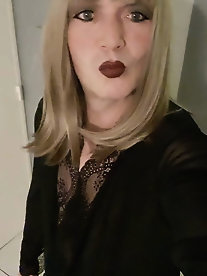 Crazy tranny GF looks exposed