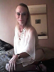 Emmanataly Mexican Shemale