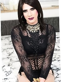 Shemale mistresses are showing off their knocker