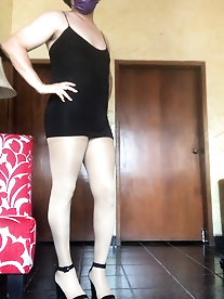 Voluptuous strumpets are posing fully naked