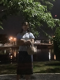 Chubby streetwalkers get her bum banged