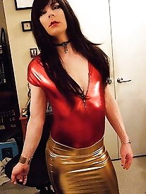 Astonishing t-girl babes are taking off their bra