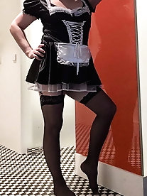 Kinky whores love the taste of spunk