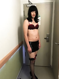 Its me, a dumb sissy whore